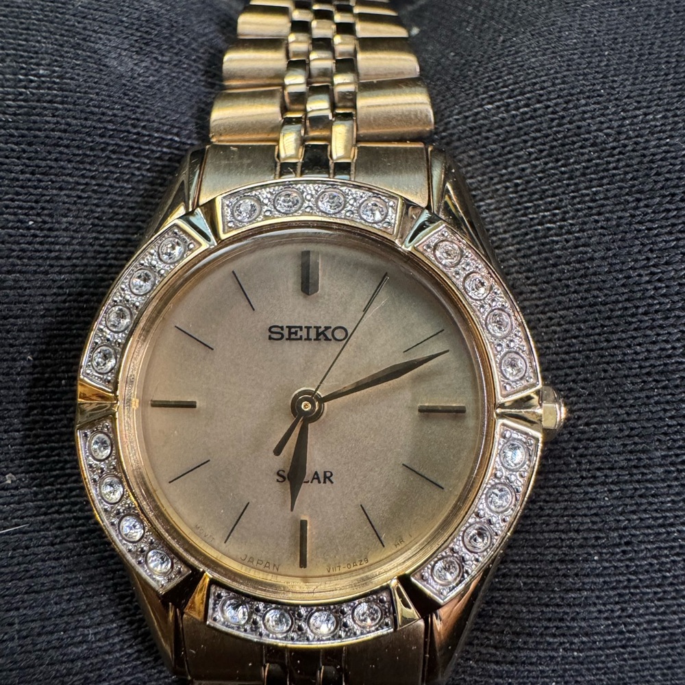 Ladies Gold Tone Seiko Solar Watch
